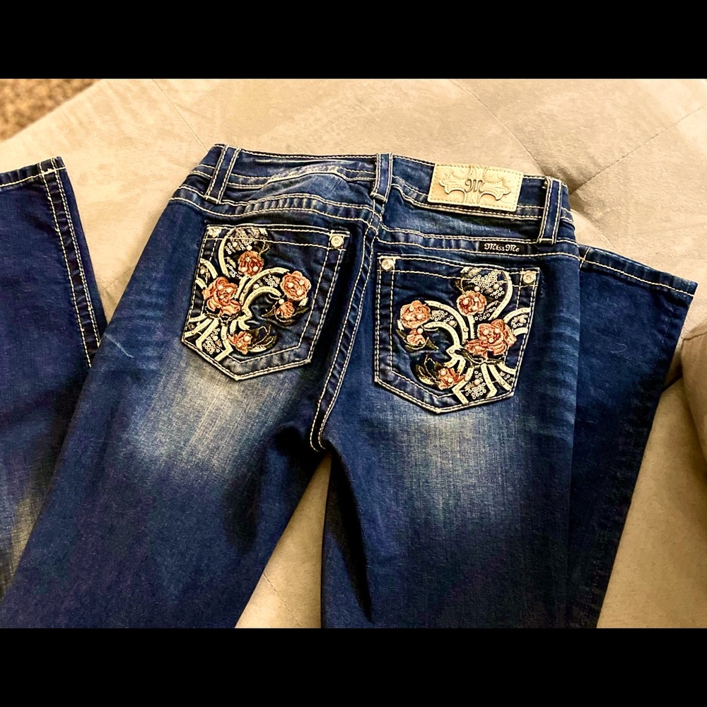 New Miss Me Jeans Size 27